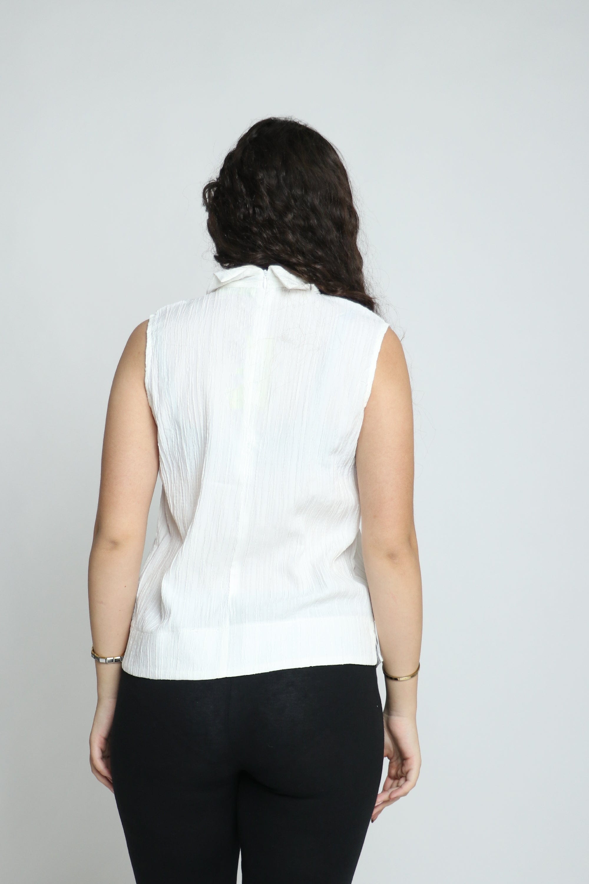 ميكا بلوزة سادة بربطة عنق كت نسائي