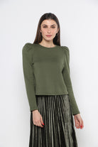 ميكا بلوزة سادة بكتف مرتفع بأكمام طويلة