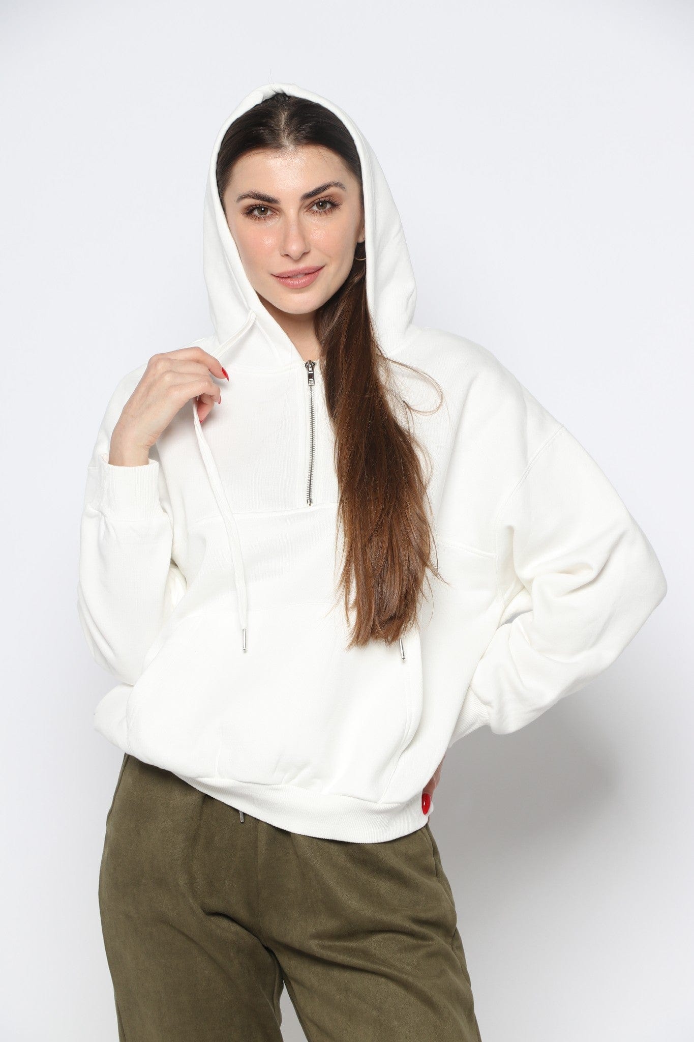 ميكا بلوزة بسحاب من أعلى وجيوب بقبعة ورباط بأكمام طويلة