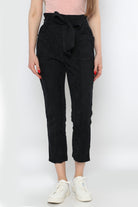 ميكا بنطلون طويل سادة بخصر مرتفع برباط عريض