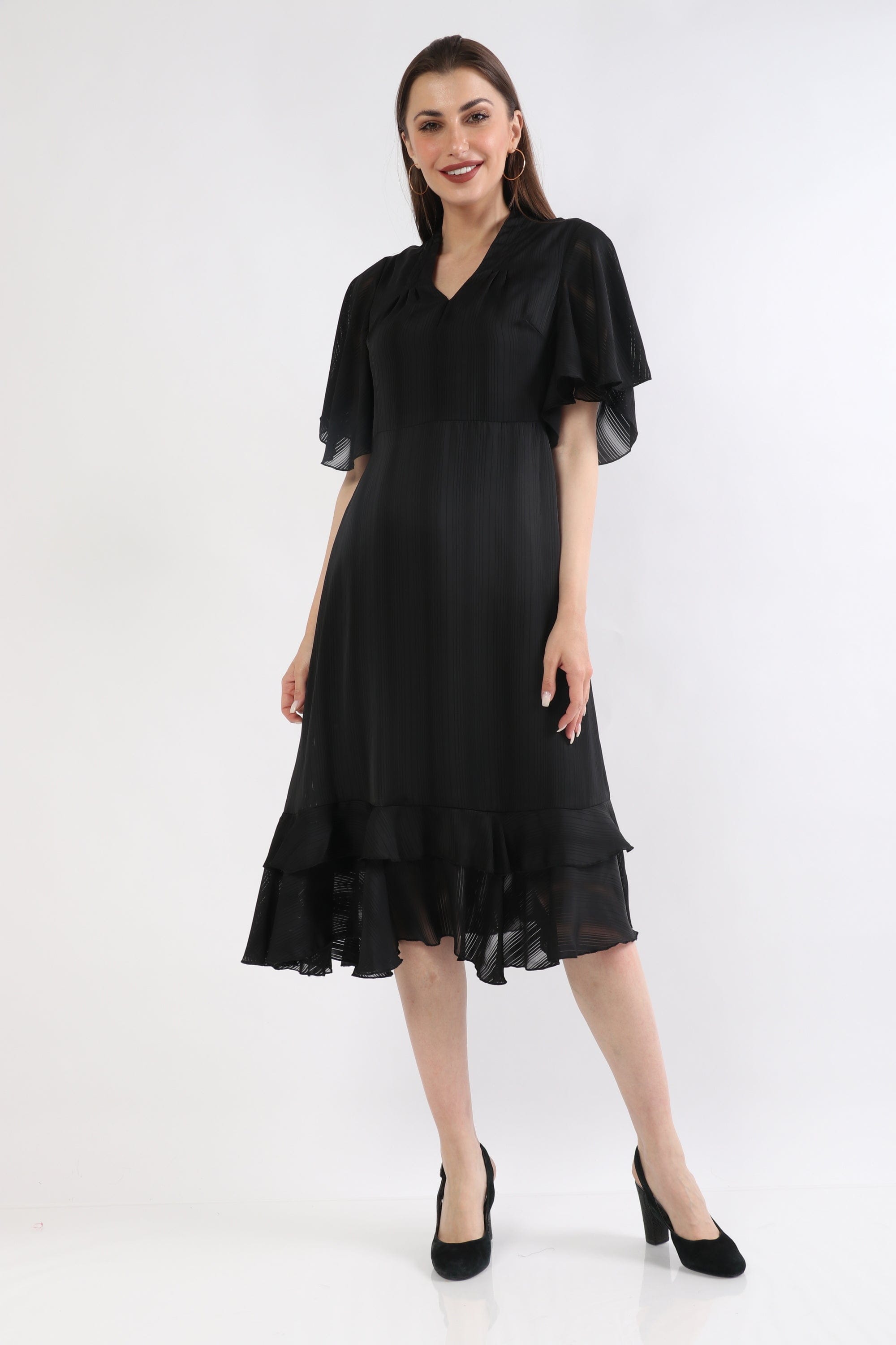 ميكا فستان ميدي بأكمام مفتوحة قصيرة