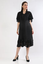 ميكا فستان ميدي بأكمام مفتوحة قصيرة