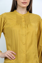 ميكا بلوزة مكشكشة من الصدر أزرار أمامية كم طويل نسائي