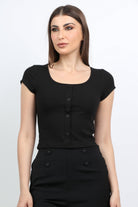 ميكا بلوزة ياقة مريعة بأزرار أمامية كم قصير نسائي