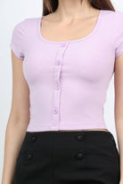 ميكا بلوزة ياقة مريعة بأزرار أمامية كم قصير نسائي