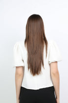 ميكا بلوزة سادة بياقة عريضة كم واسع منفوش قصير أوف وايت