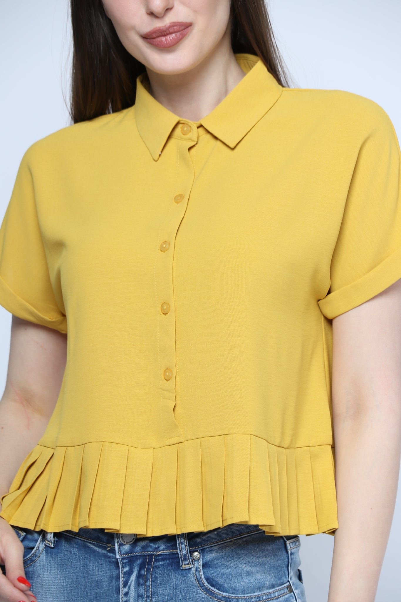 ميكا بلوزة رسمي ناعم كشكشة من أسفل بأزرار أمامية وياقة نسائي