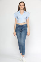 ميكا قميص قصير بياقة مفتوح من الصدر كم قصير نسائي