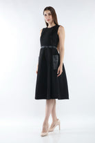 ميكا فستان ميدي بدون أكمام مخصر مزين بجيوب