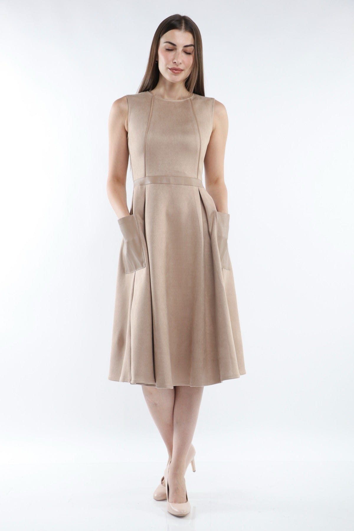 ميكا فستان ميدي بدون أكمام مخصر مزين بجيوب