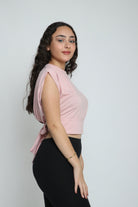 ميكا بلوزة سادة قصيرة مخصرة واسعة كم قصير نسائي