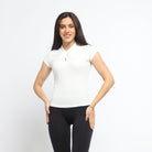 ميكا بلوزة بأكمام قصيرة مضلعة مفتوح من الصدر