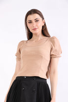 ميكا بلوزة قصيرة بأكمام منفوخة