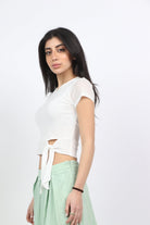 ميكا بلوزة سادة كم قصير بربطة خصر نسائي