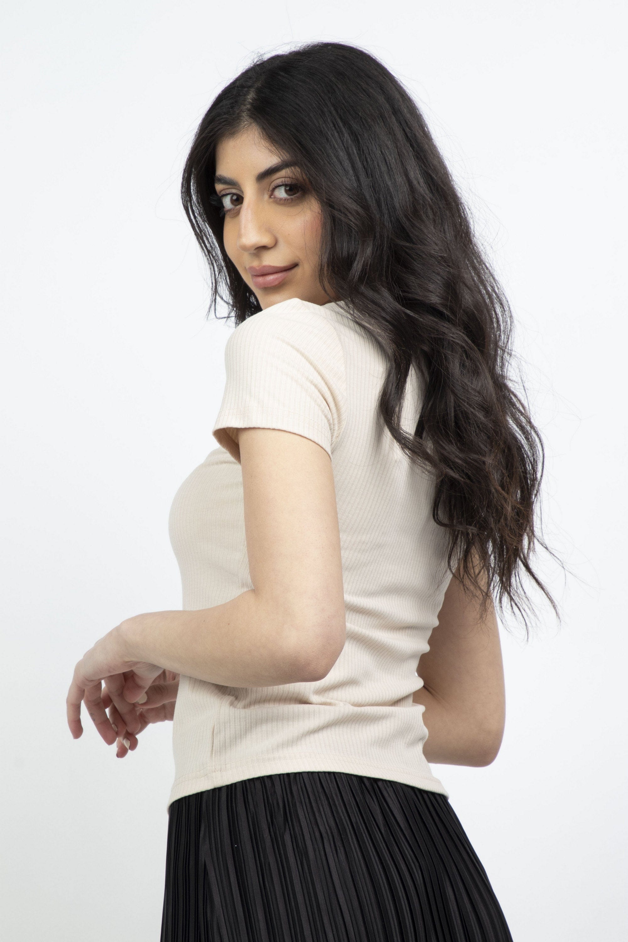 ميكا بلوزة كم قصير مفتوحة من الأمام رقبة دائرية نسائي