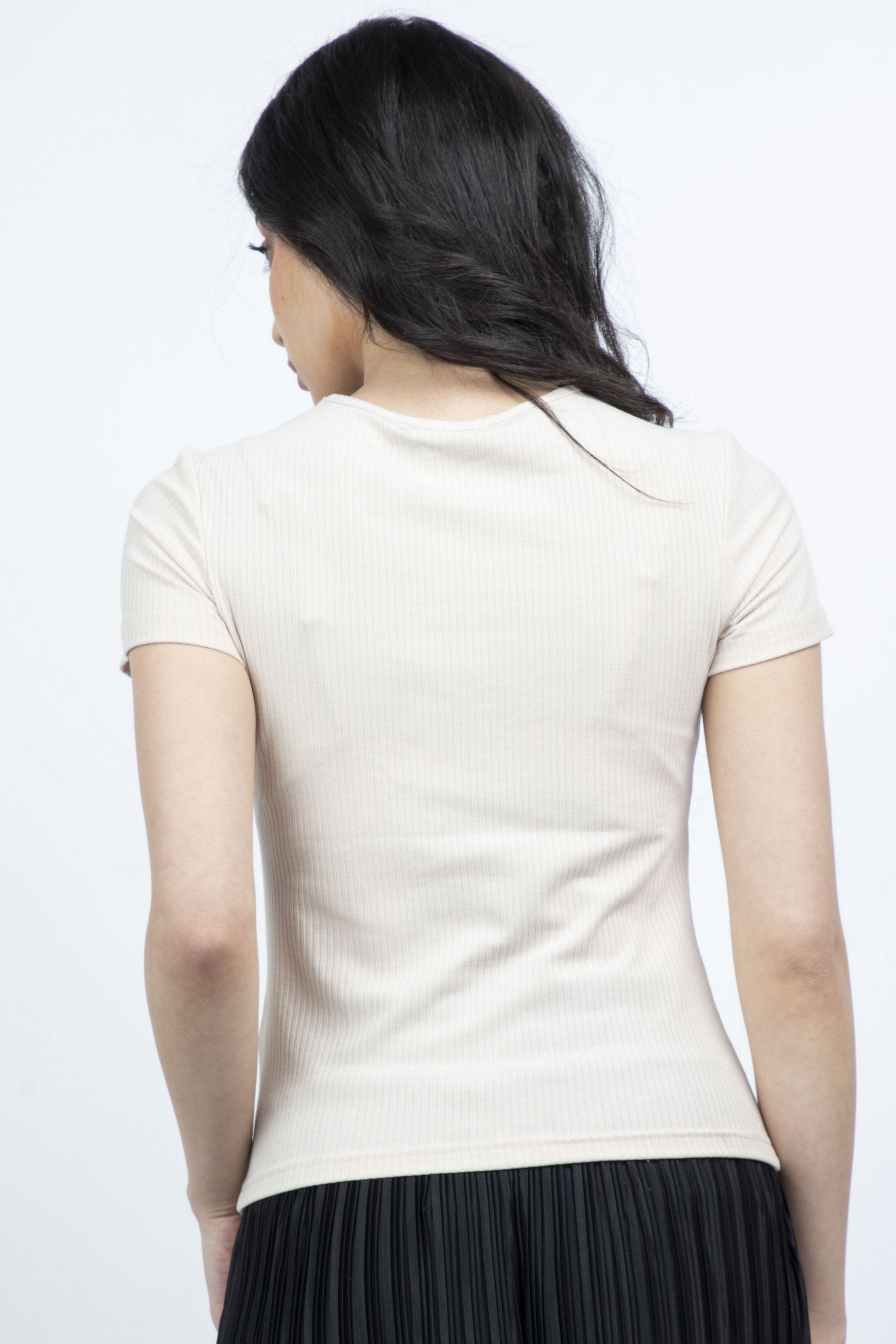 ميكا بلوزة كم قصير مفتوحة من الأمام رقبة دائرية نسائي