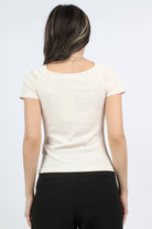 ميكا بلوزة سادة قصيرة الأكمام رقبة دائرية نسائي