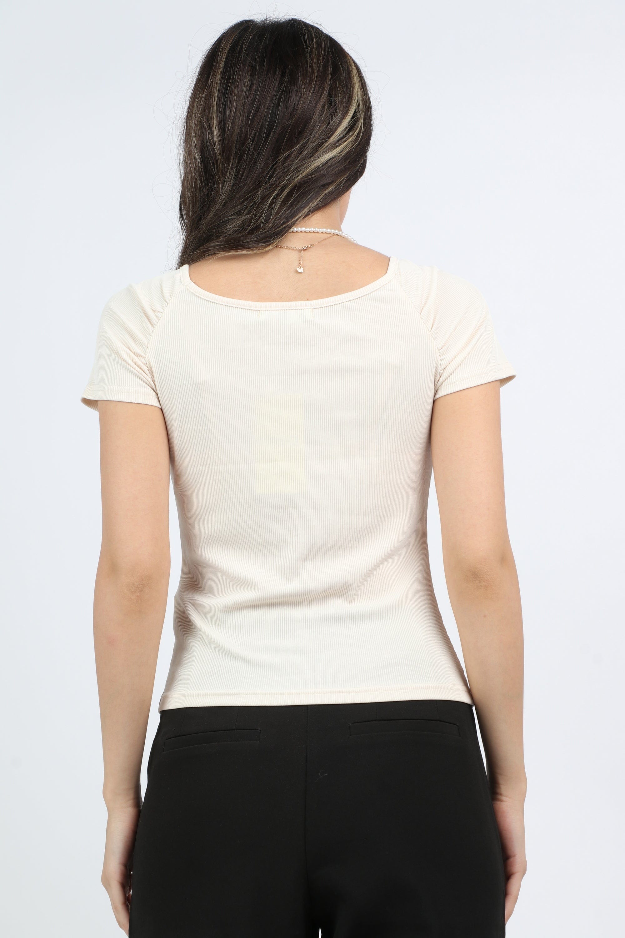 ميكا بلوزة سادة قصيرة الأكمام رقبة دائرية نسائي