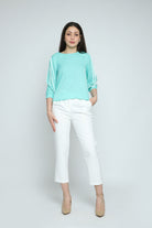 نتشي بنطلون قصير بأزرار من الخصر نسائي