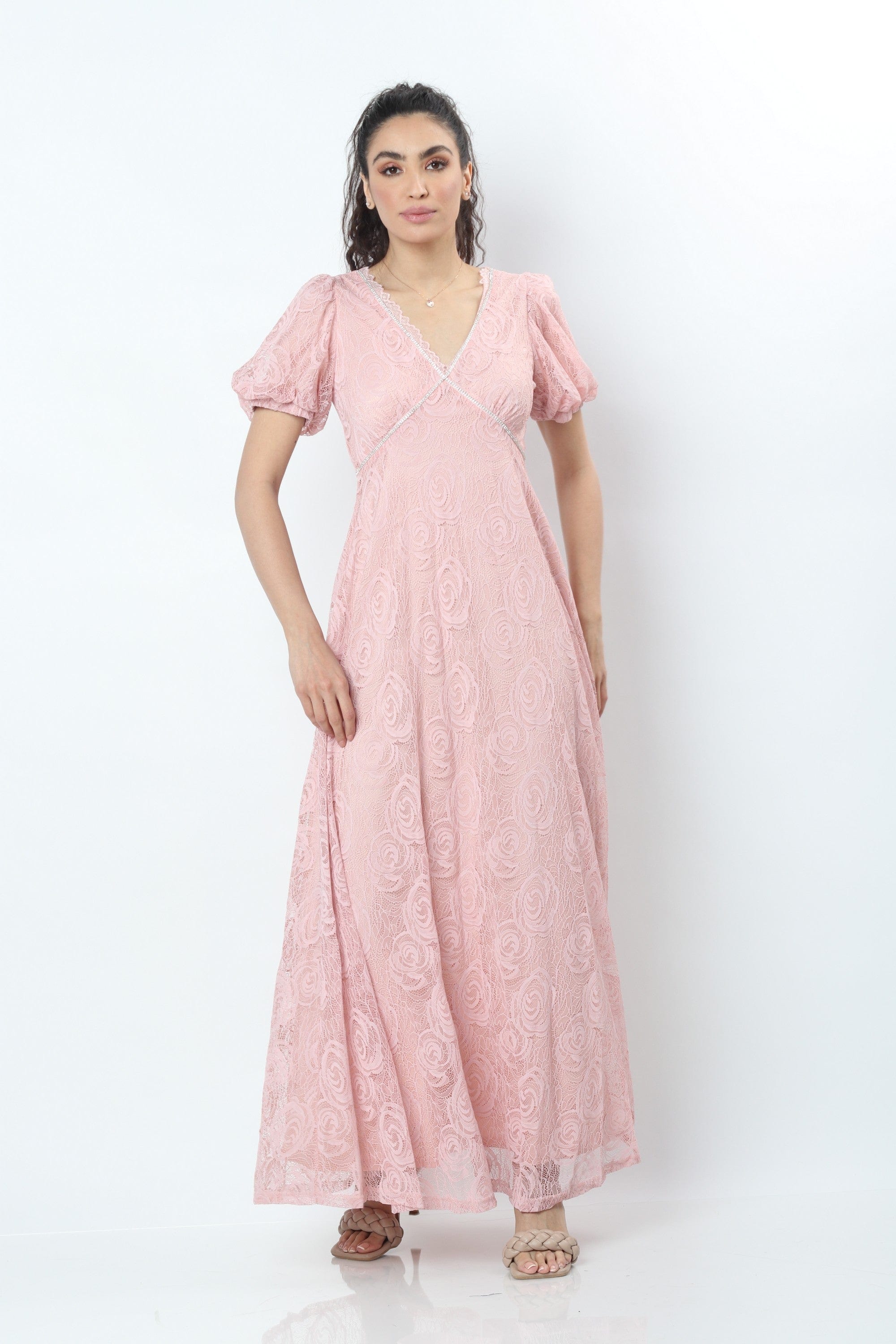 نتشي فستان طويل سهرة شفاف مبطن كم قصير منفوخ