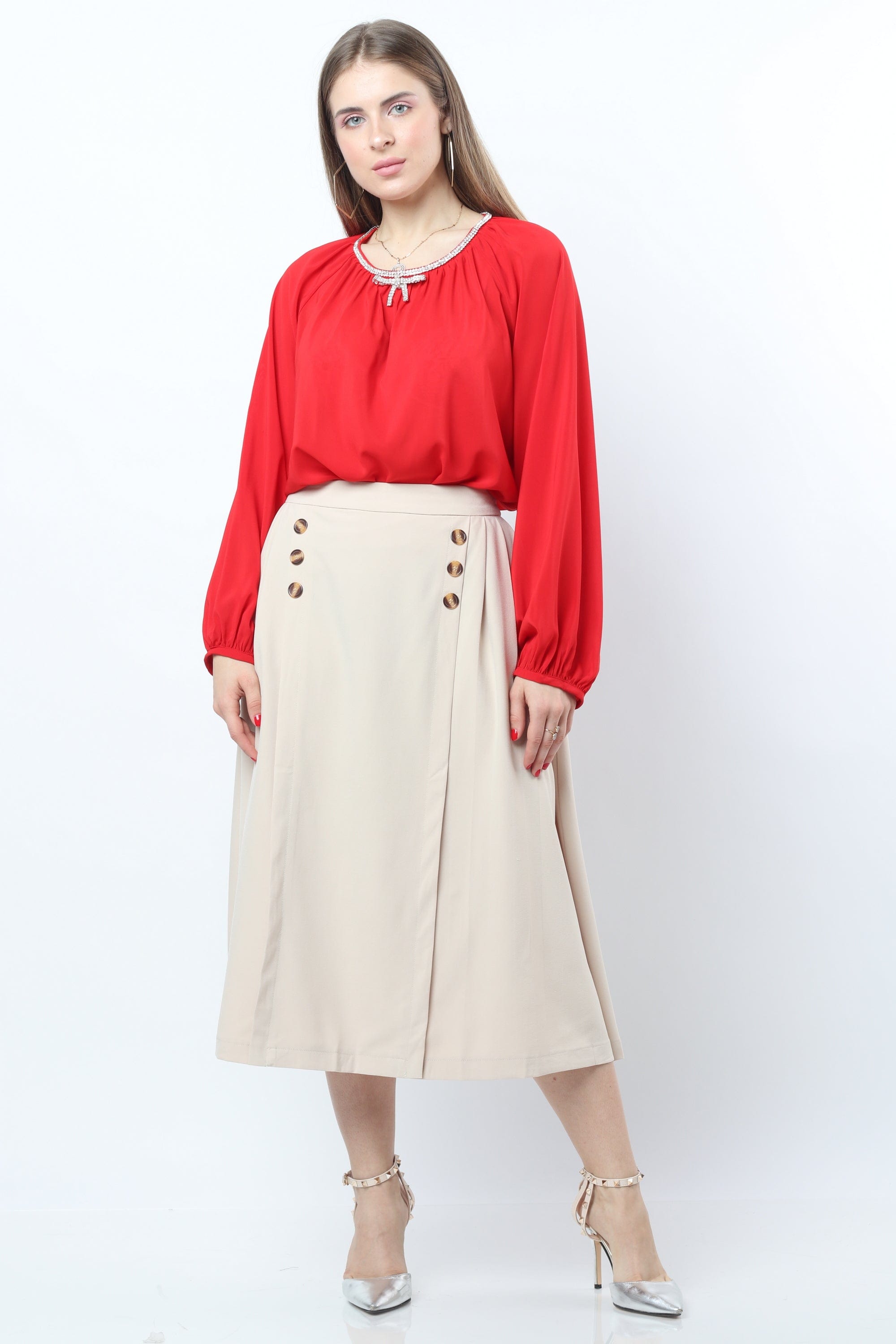 نتشي بلوزة برقبة دائرية كم طويل منفوخ نسائي