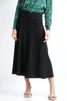 نتشي تنورة ميدي رسمية مزين بحزام مدمج