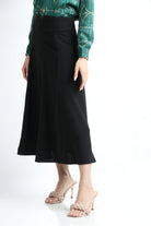 نتشي تنورة ميدي رسمية مزين بحزام مدمج