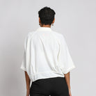 نتشي قميص سادة بياقة وأزرار أمامية كم طويل وربطة على الخصر نسائي