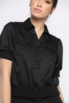 نتشي قميص نسائي نايلون بجيوب وأزرار أمامية وكم قصير بف نسائي