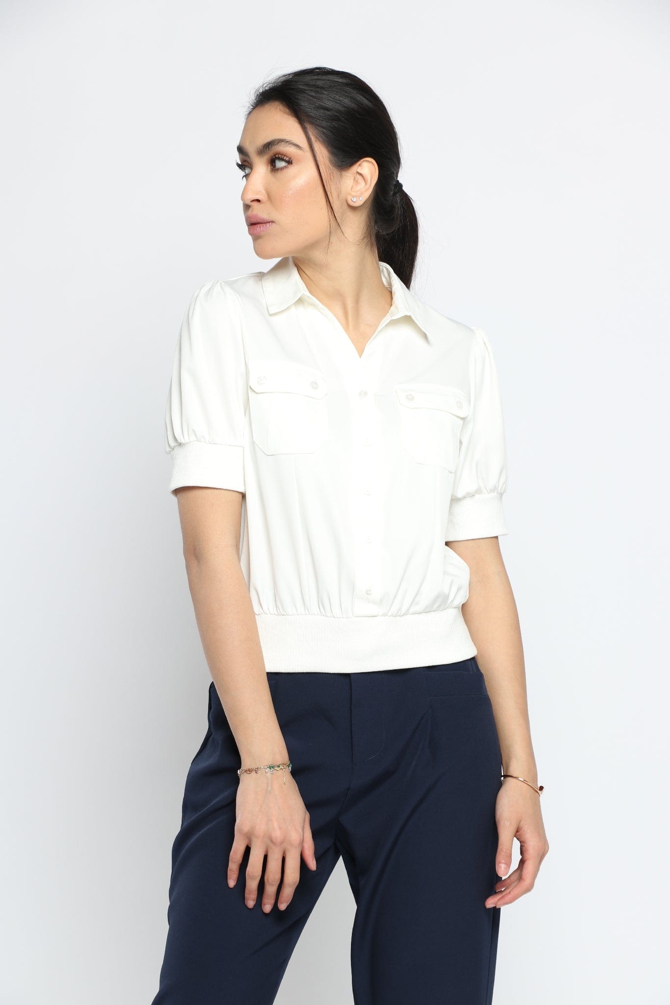 نتشي قميص نسائي نايلون بجيوب وأزرار أمامية وكم قصير بف نسائي