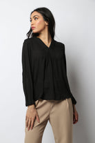 نتشي بلوزة سبعة سادة كم طويل نسائي