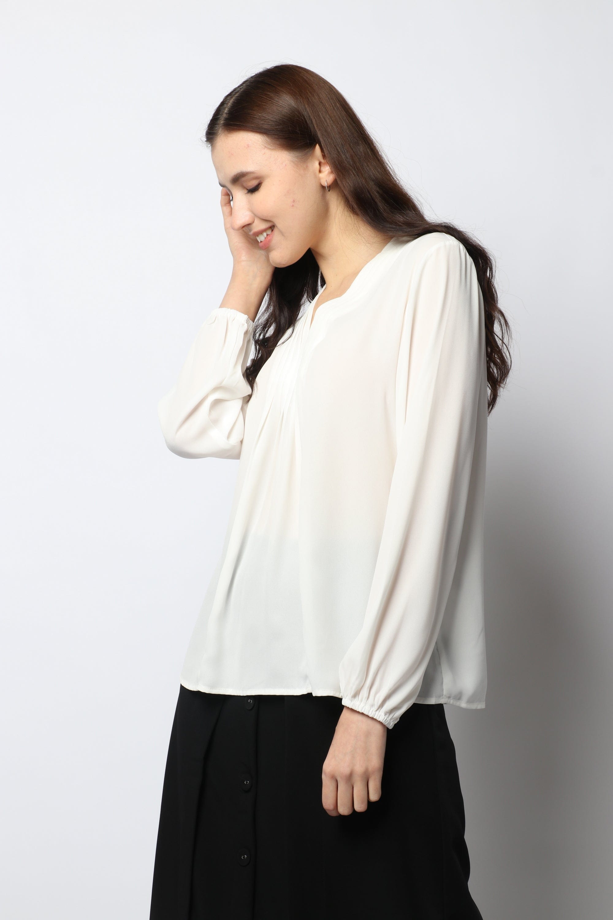 نتشي بلوزة سبعة سادة كم طويل نسائي