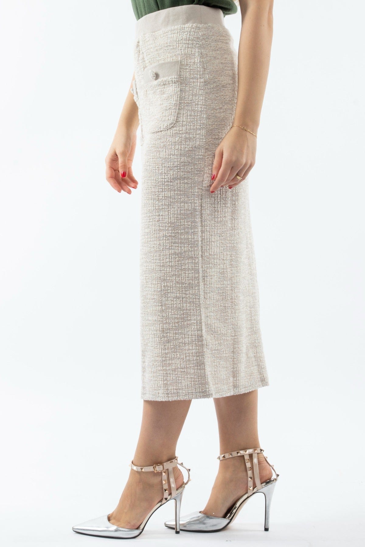 نتشي تنورة ميدي بوليستر مصممه بجيوب أمامية وخصر مطاط