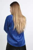 نتشي بلوزة كلاسيك بكم طويل بكشكشة نسائي