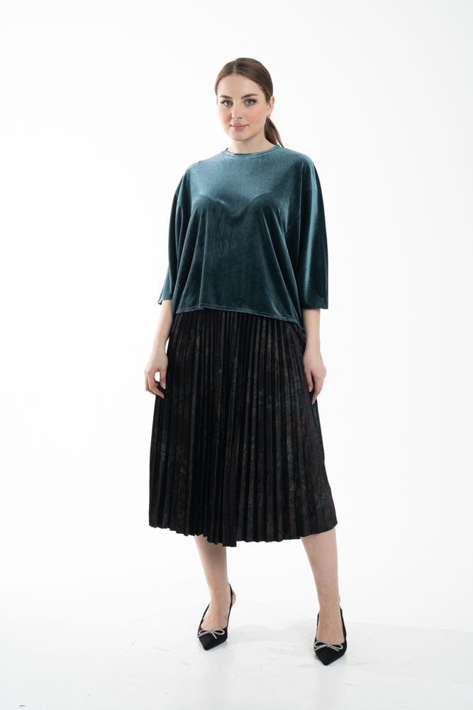 نتشي بلوزة نسائية وسيعة مخملية