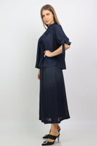 نتشي بلوزة شيفون بأزرار أمامية نص كم مفتوح برباط