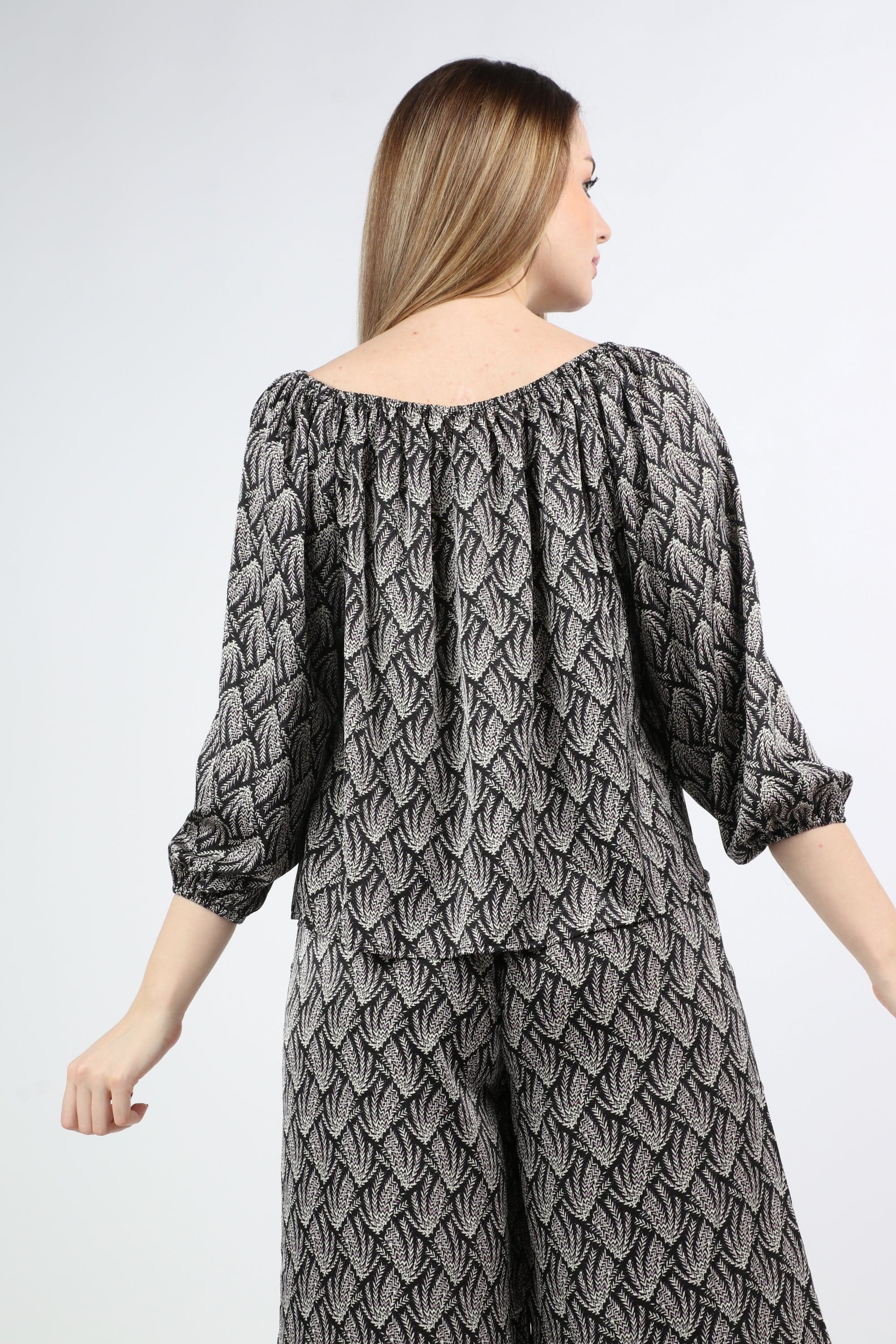 نتشي بلوزة منقوشة رقبة دائرية 3/4 كم نسائي