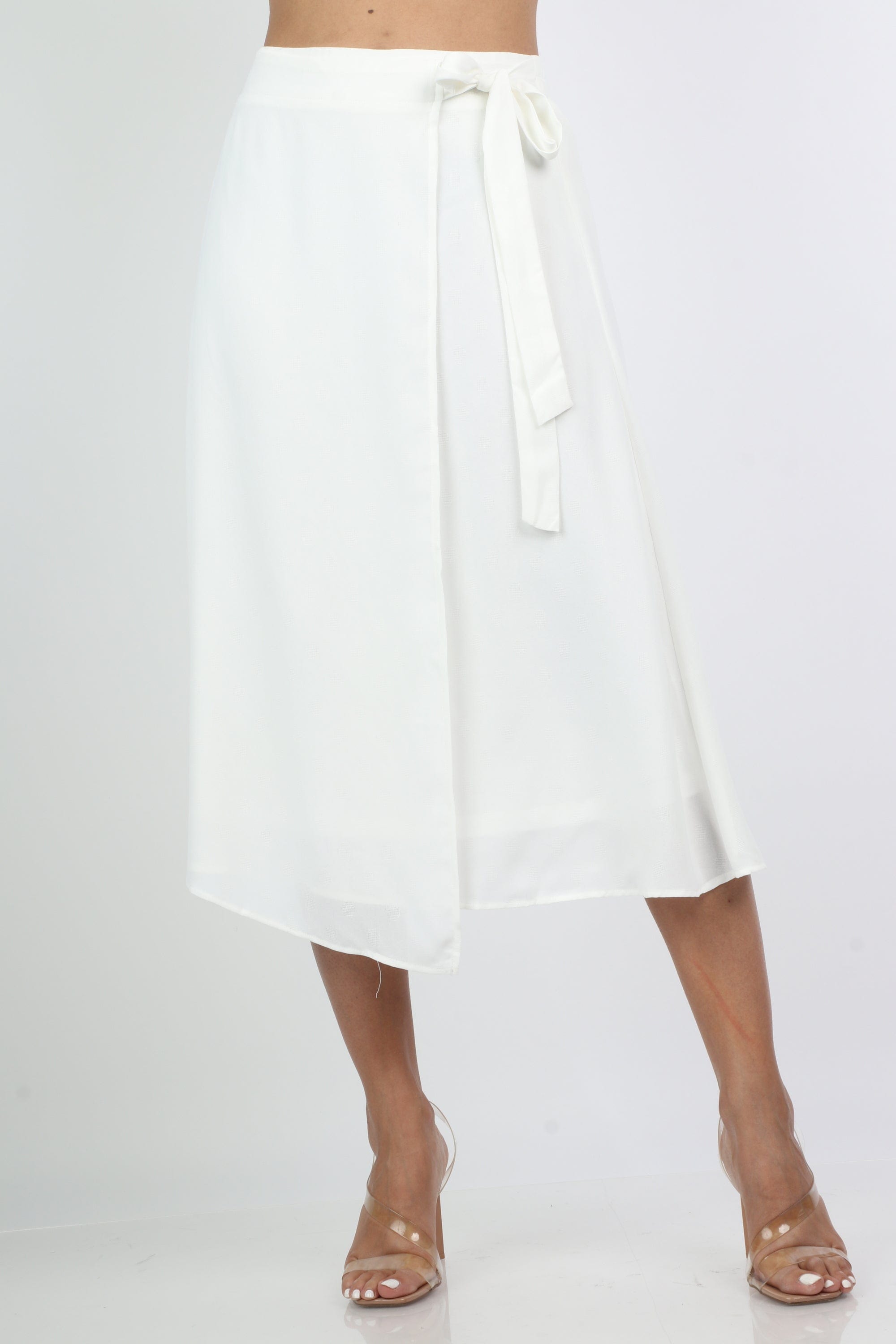 نتشي تنورة ميدي لف ناعمة قماش منقط