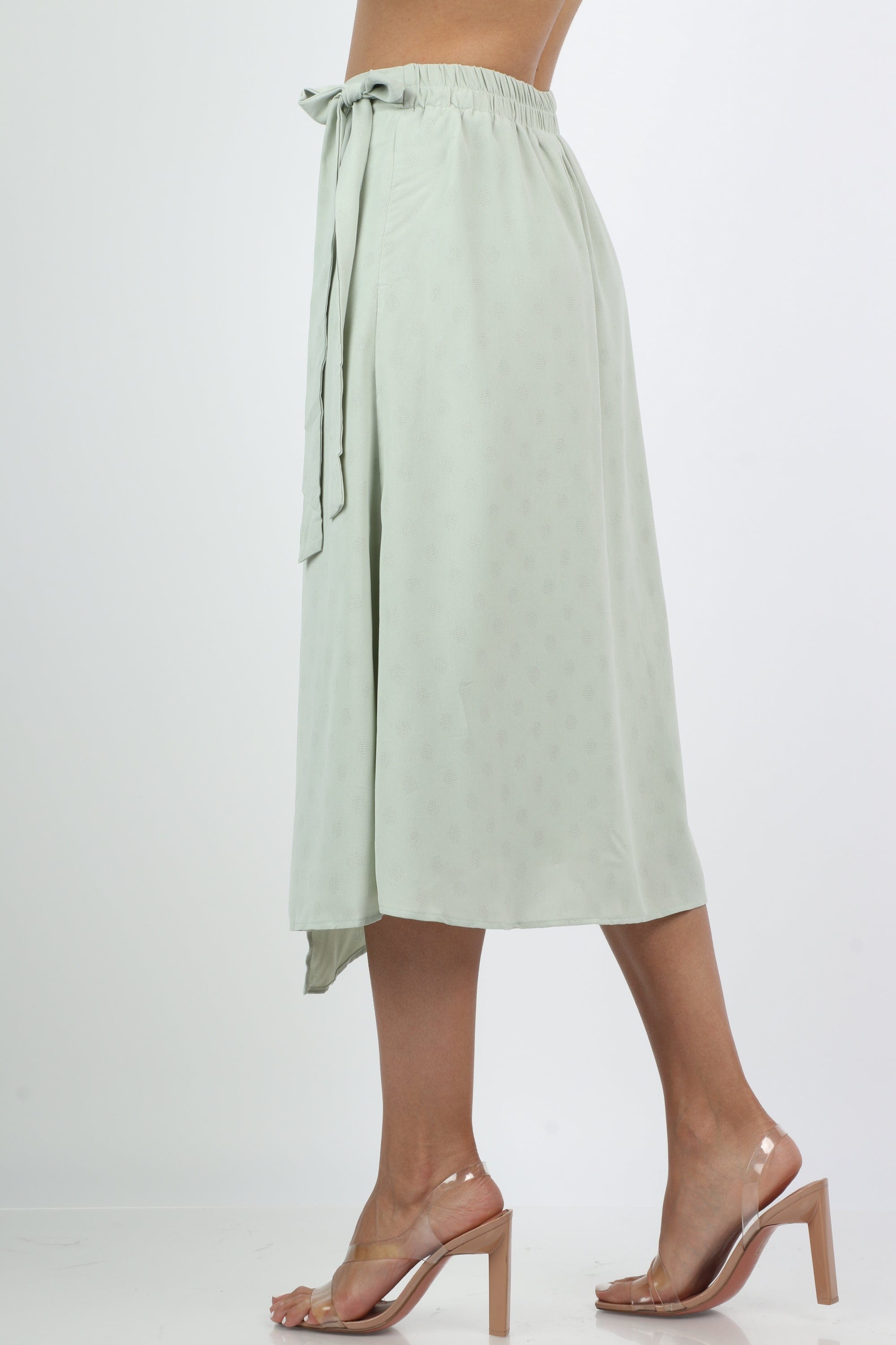 نتشي تنورة ميدي لف ناعمة قماش منقط