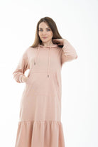 نتشي فستان ميدي بأكمام طويلة وهودي من الخلف