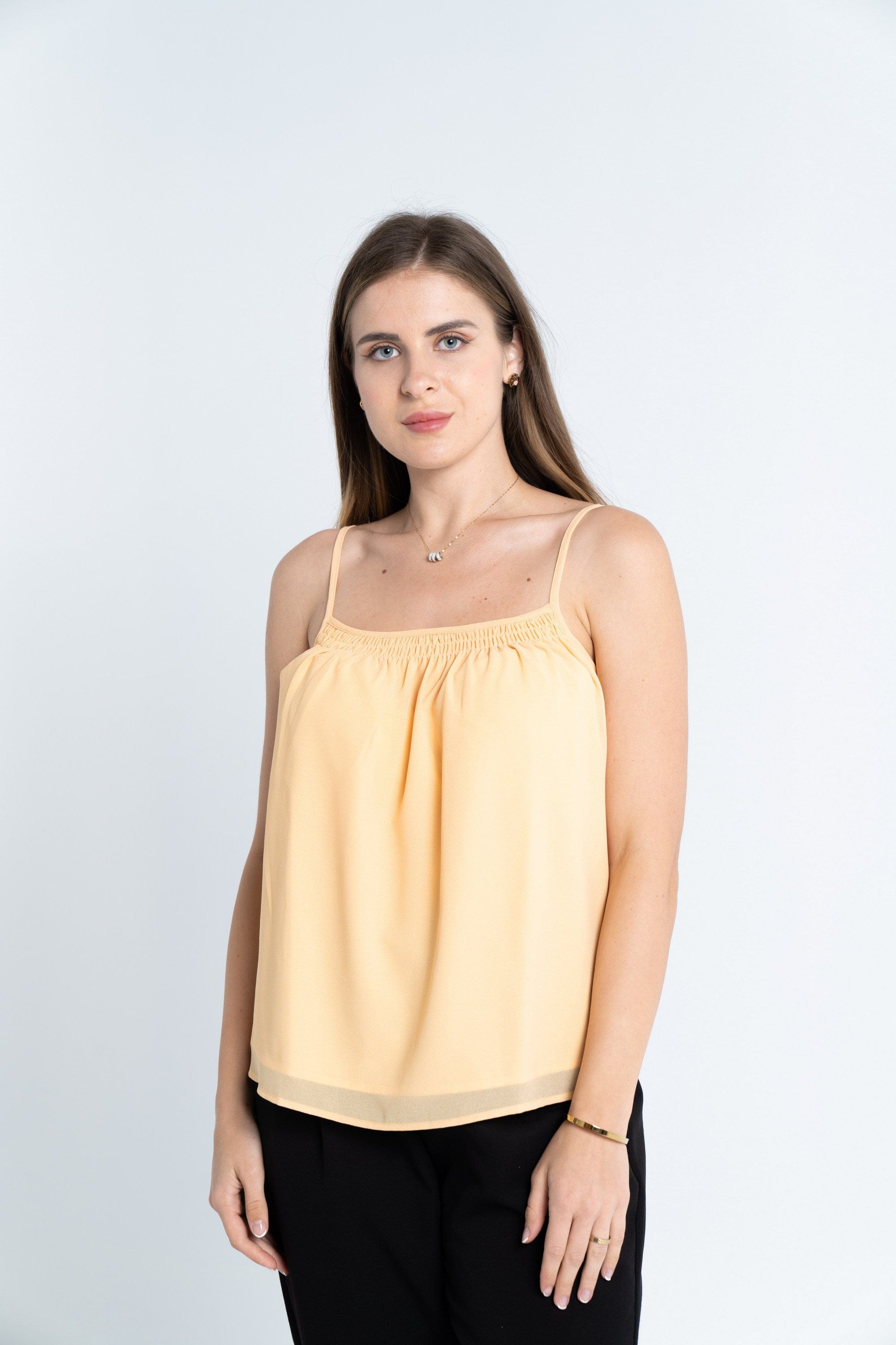 نتشي تانك توب سادة بحمالات رفيعة نسائي