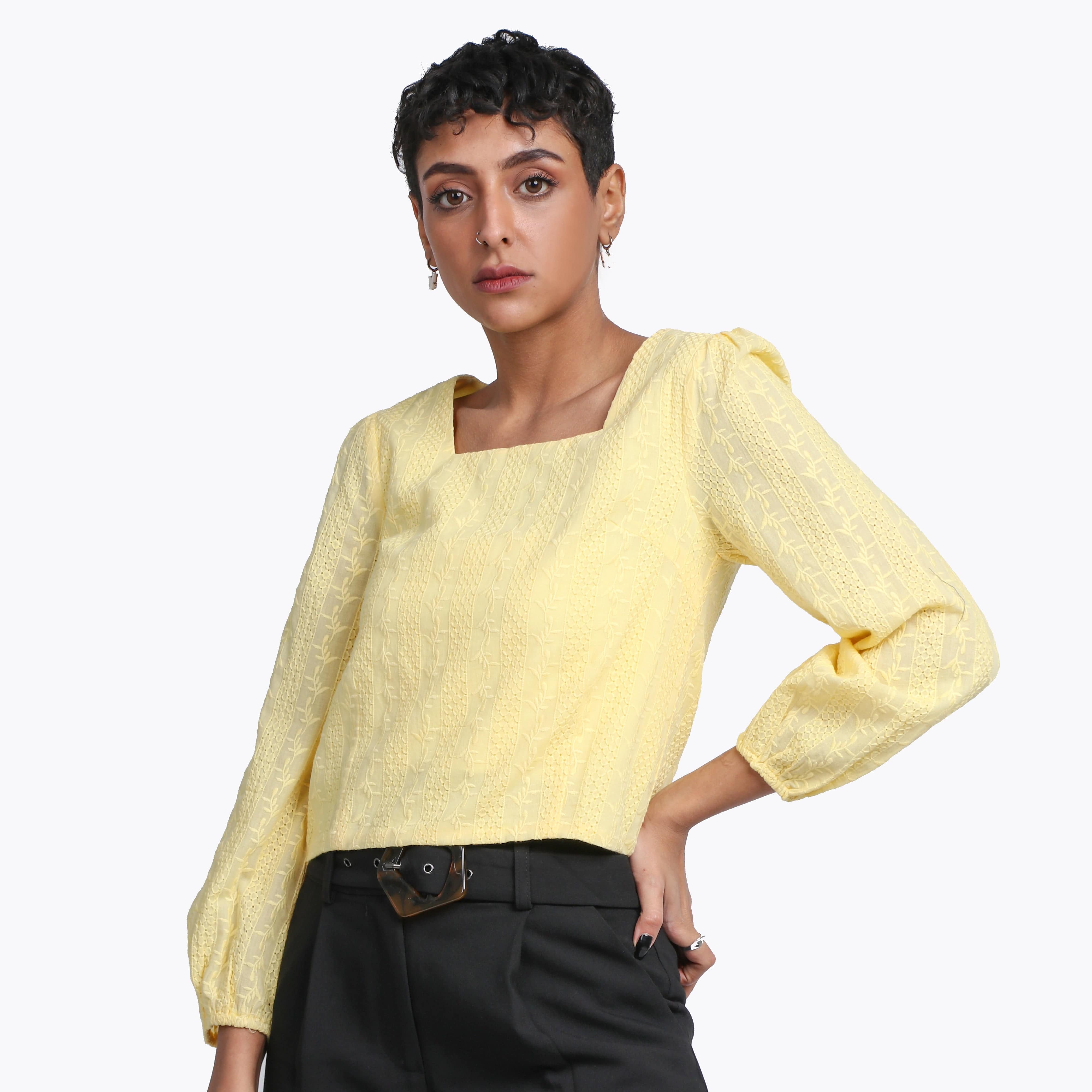 نتشي بلوزة رسمية بياقة مربعة كم طويل نسائي