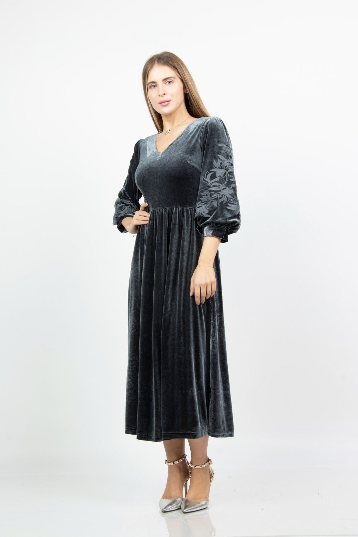 نتشي فستان ميدي مخمل نسائي بأكملم طويلة