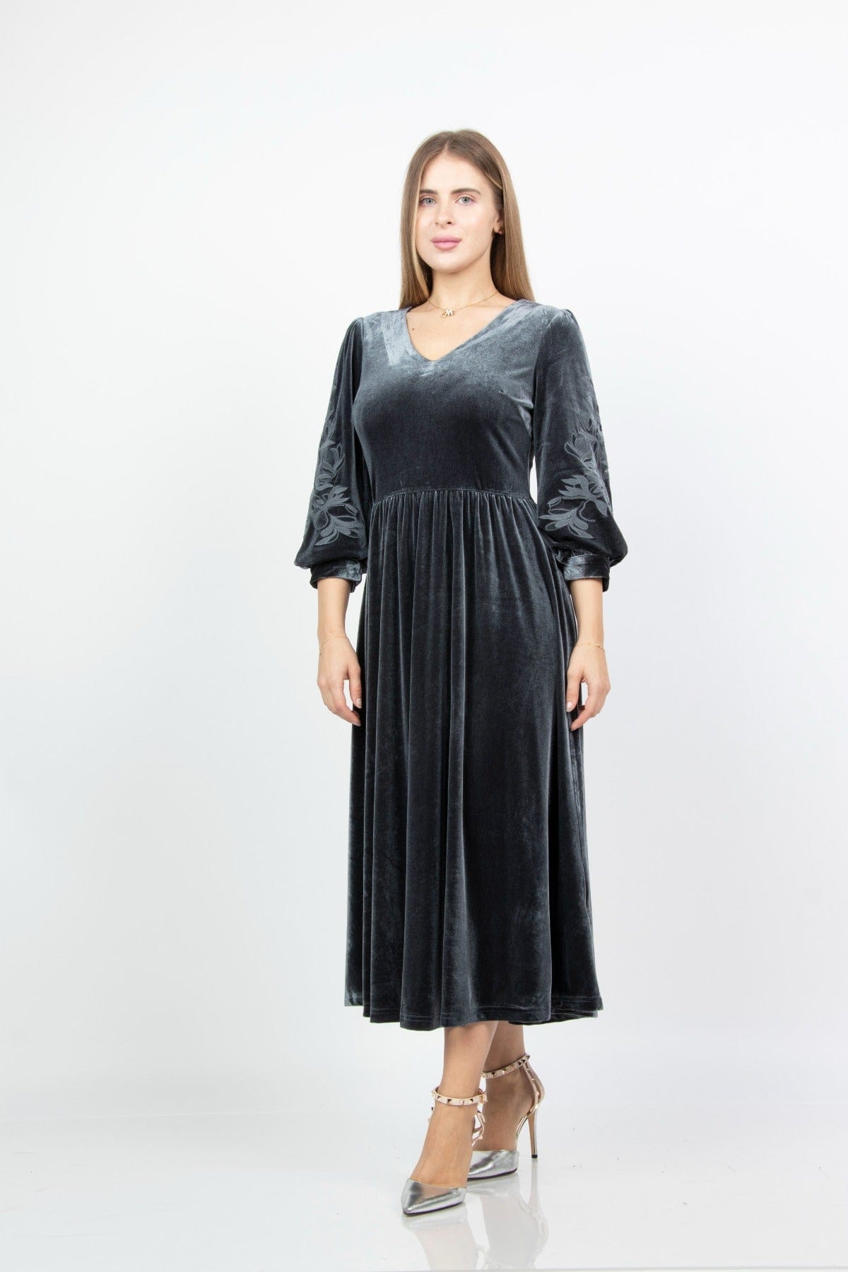 نتشي فستان ميدي مخمل نسائي بأكملم طويلة