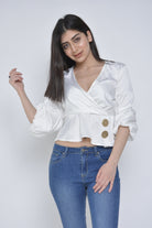 نتشي بلوزة قصيرة مكشكشة من أسفل كم طويل نسائي