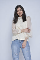 نتشي بلوزة دانتيل بأكمام شيفون طويلة شيفون