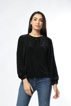 نتشي بلوزة شتوي نسائية بأكمام طويلة