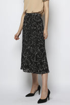 نتشي تنورة ميدي شيفون مزينة بطبعات مزودة بأزرار أمامية