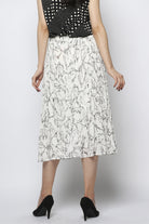 نتشي تنورة ميدي شيفون مزينة بطبعات مزودة بأزرار أمامية