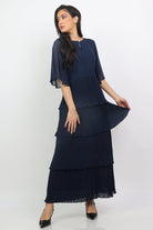 نتشي فستان ماكسي طبقات بفتحة صدر بأكمام فراشة